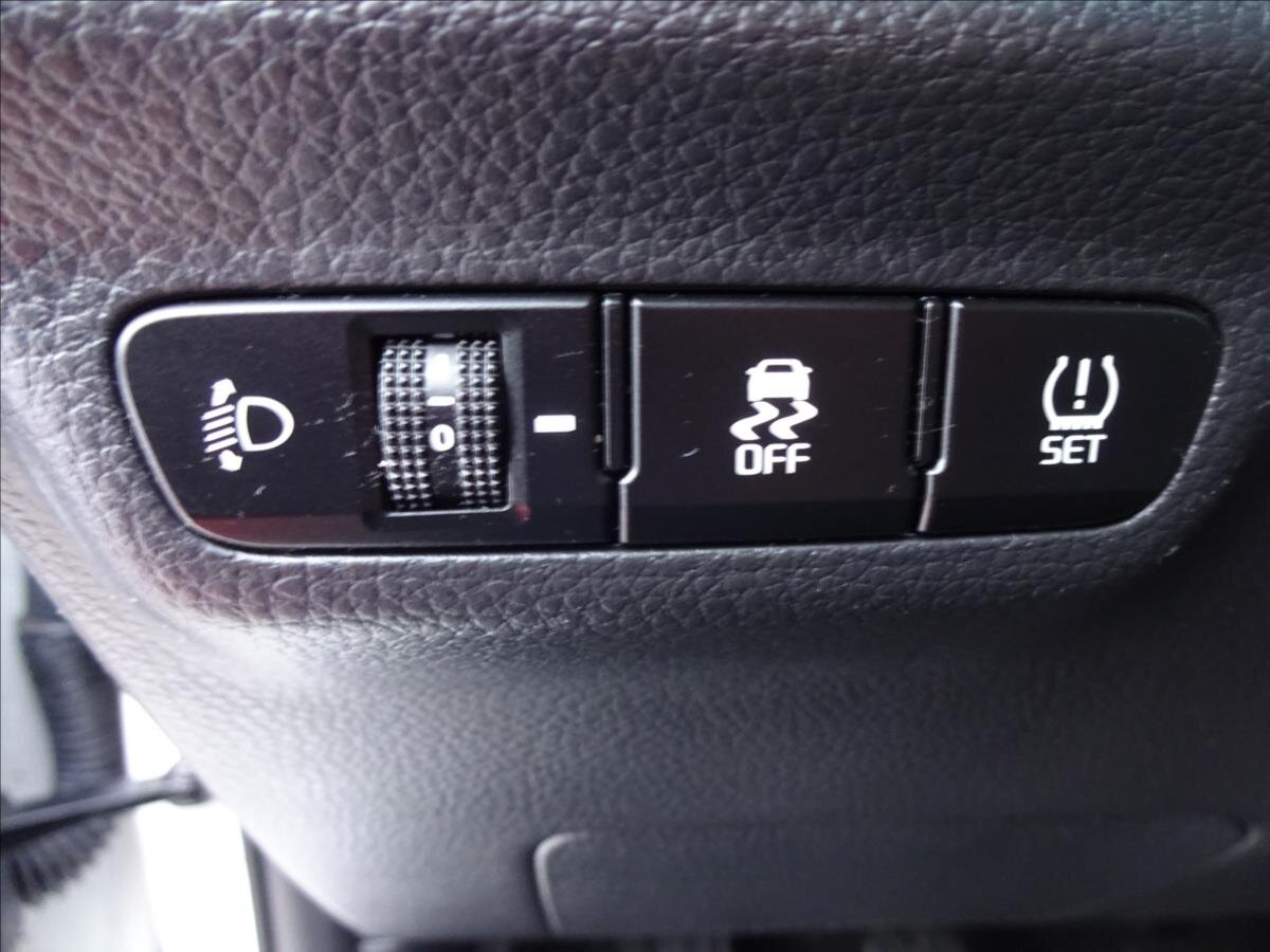 KIA Picanto Hatchback 998,0 49 kw