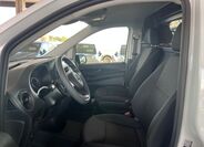 Mercedes-Benz Vito 10