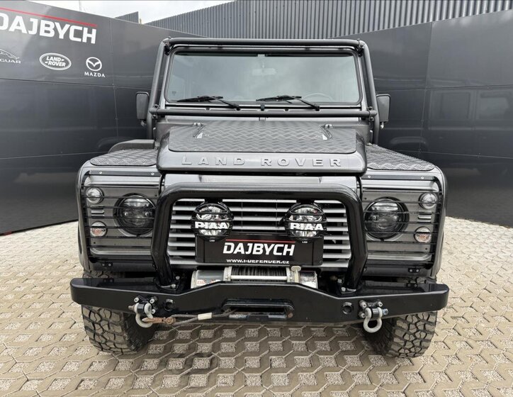 Land Rover Defender Skříň 2,2 l 90 kw