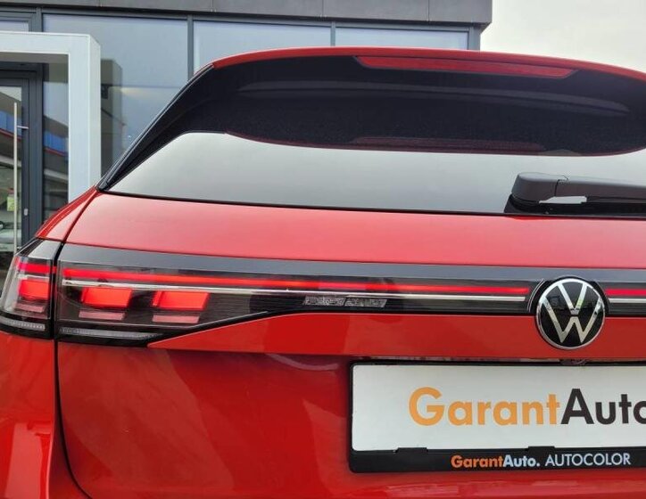 Volkswagen Passat Kombi 2,0 l 195 kw