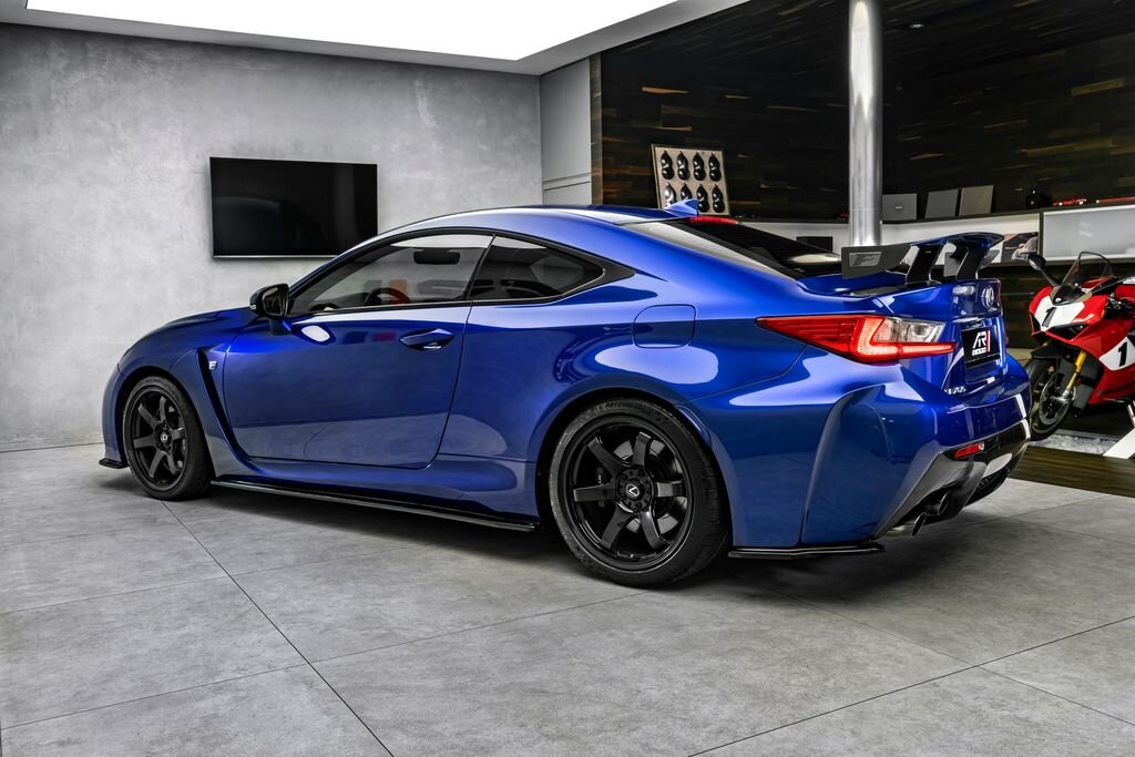 Lexus RC F Kupé 5,0 l 351 kw