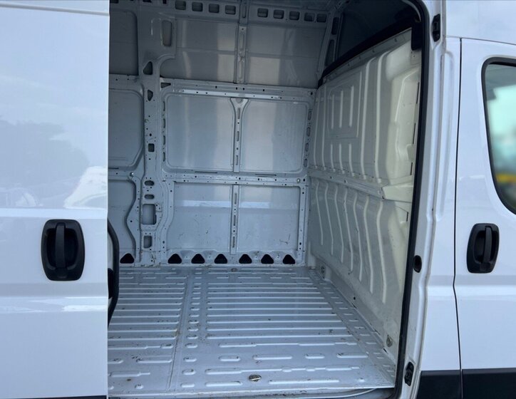 Peugeot Boxer Skříň 2,2 l 103 kw