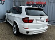 BMW X5 Kombi 3,0 l 180 kw