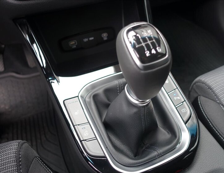 Hyundai i30 Kombi 998,0 84 kw