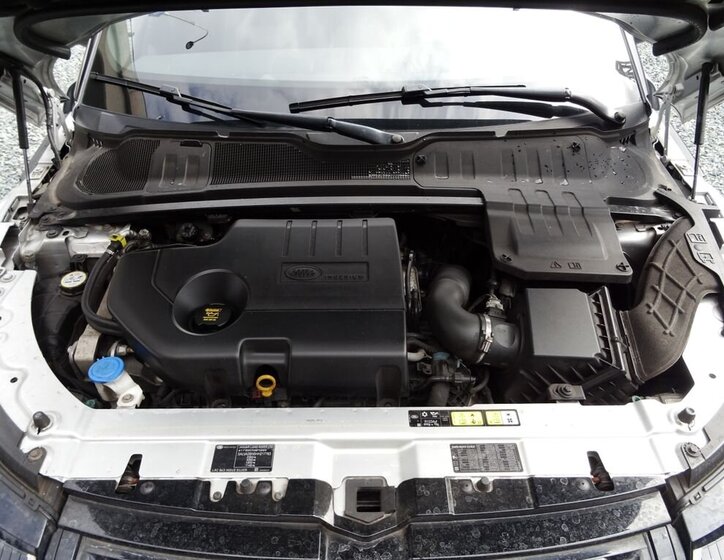 Land Rover Range Rover Evoque SUV / Terénní 2,0 l 132 kw