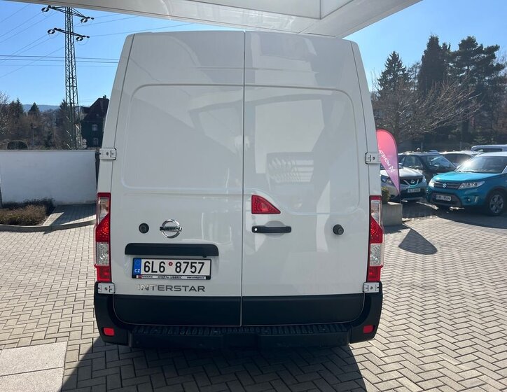 Nissan Interstar Skříň 2,3 l 100 kw