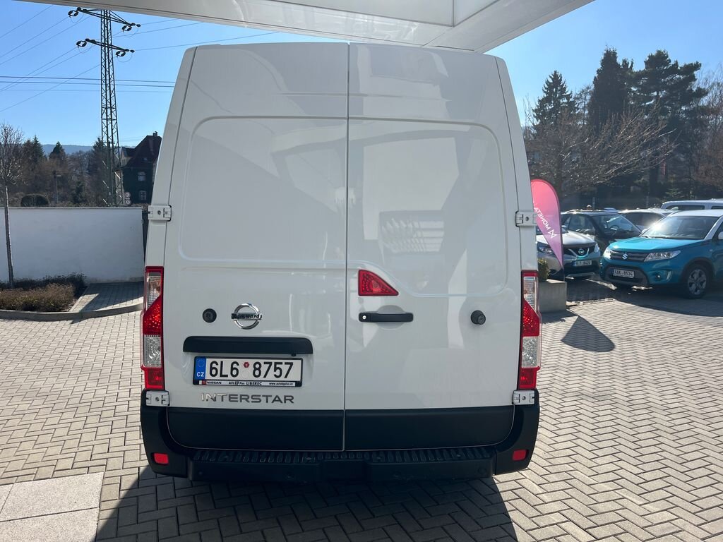 Nissan Interstar Skříň 2,3 l 100 kw