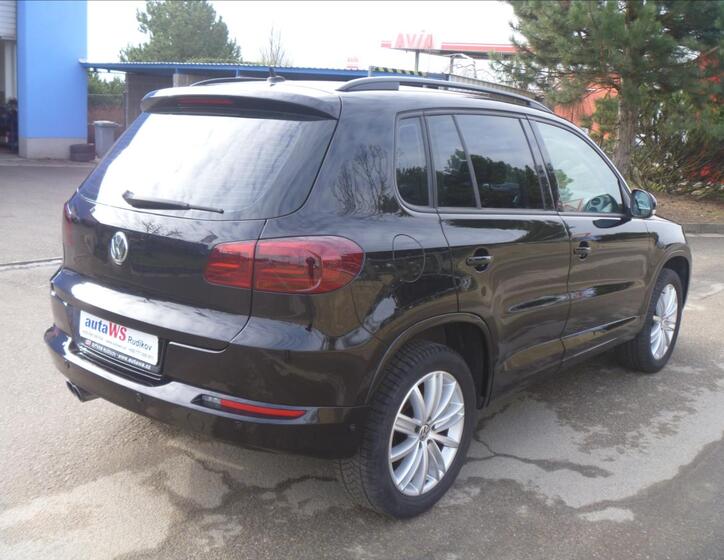 Volkswagen Tiguan 6