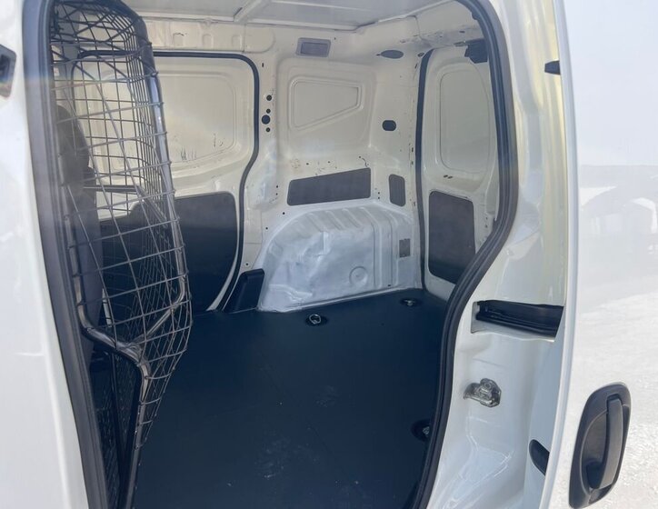 Peugeot Bipper Skříň 1,2 l 55 kw