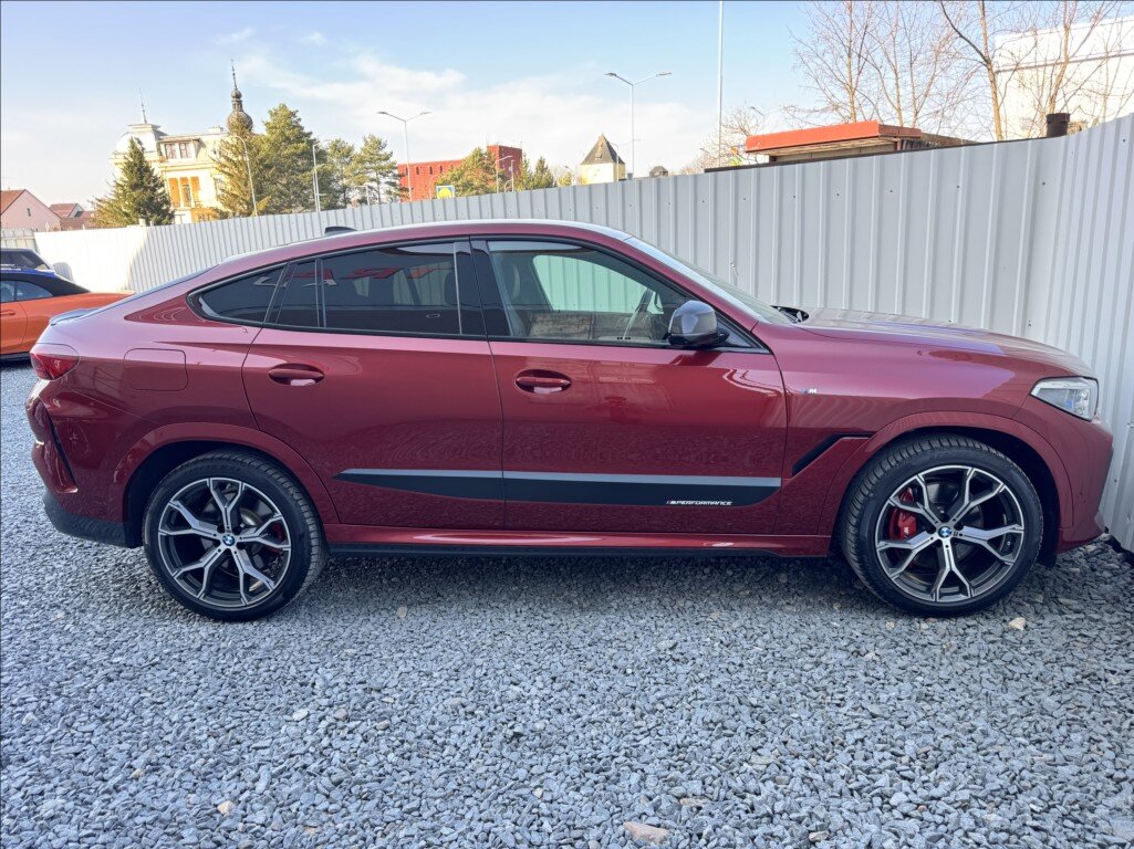BMW X6 Sedan / Limuzína 3,0 l 210 kw