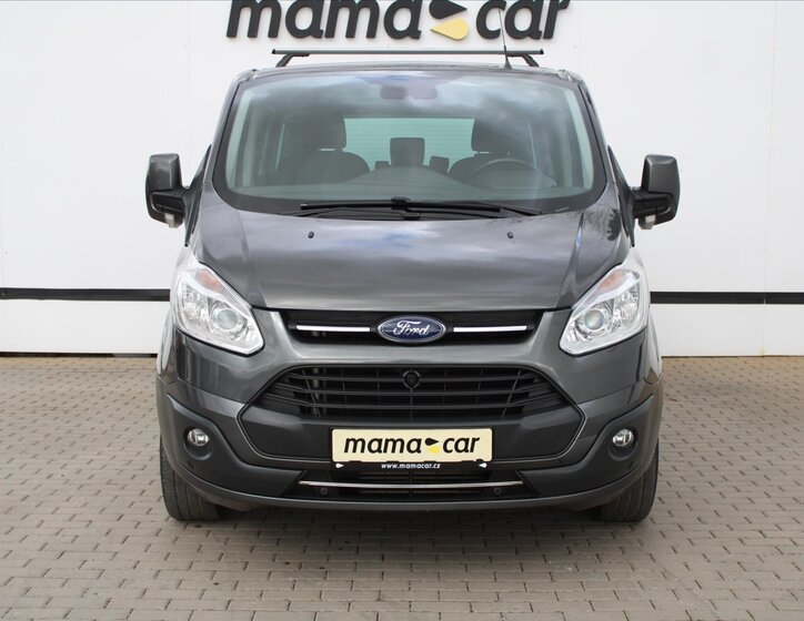 Ford Tourneo Custom 2