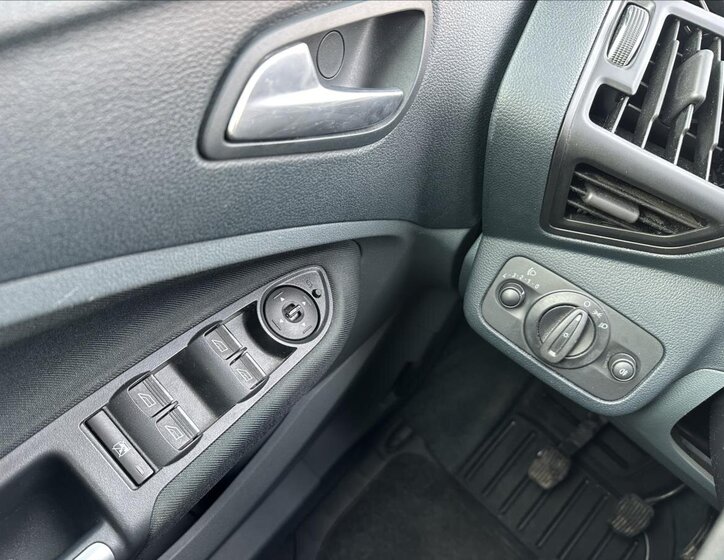 Ford C-MAX Kombi 1,6 l 77 kw