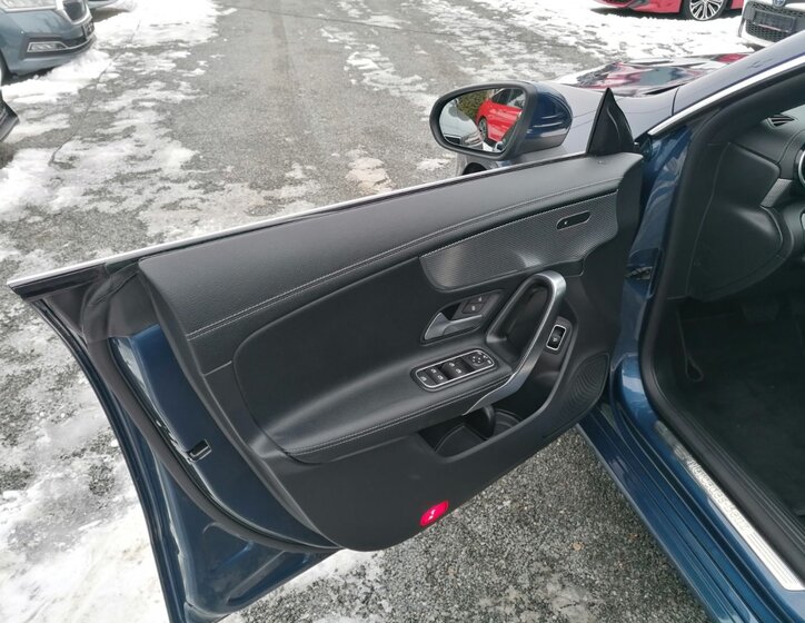 Mercedes-Benz CLA Kombi 2,0 l 110 kw