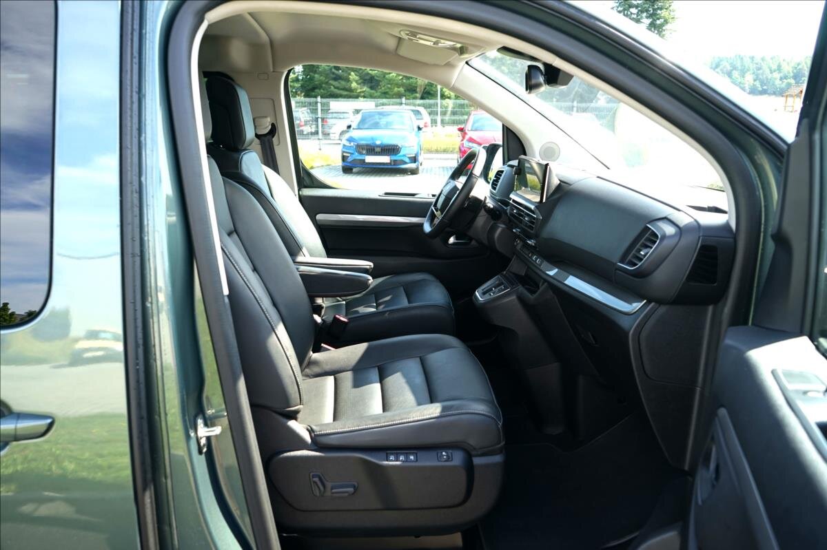 Citroën SpaceTourer MPV 2,2 l 133 kw