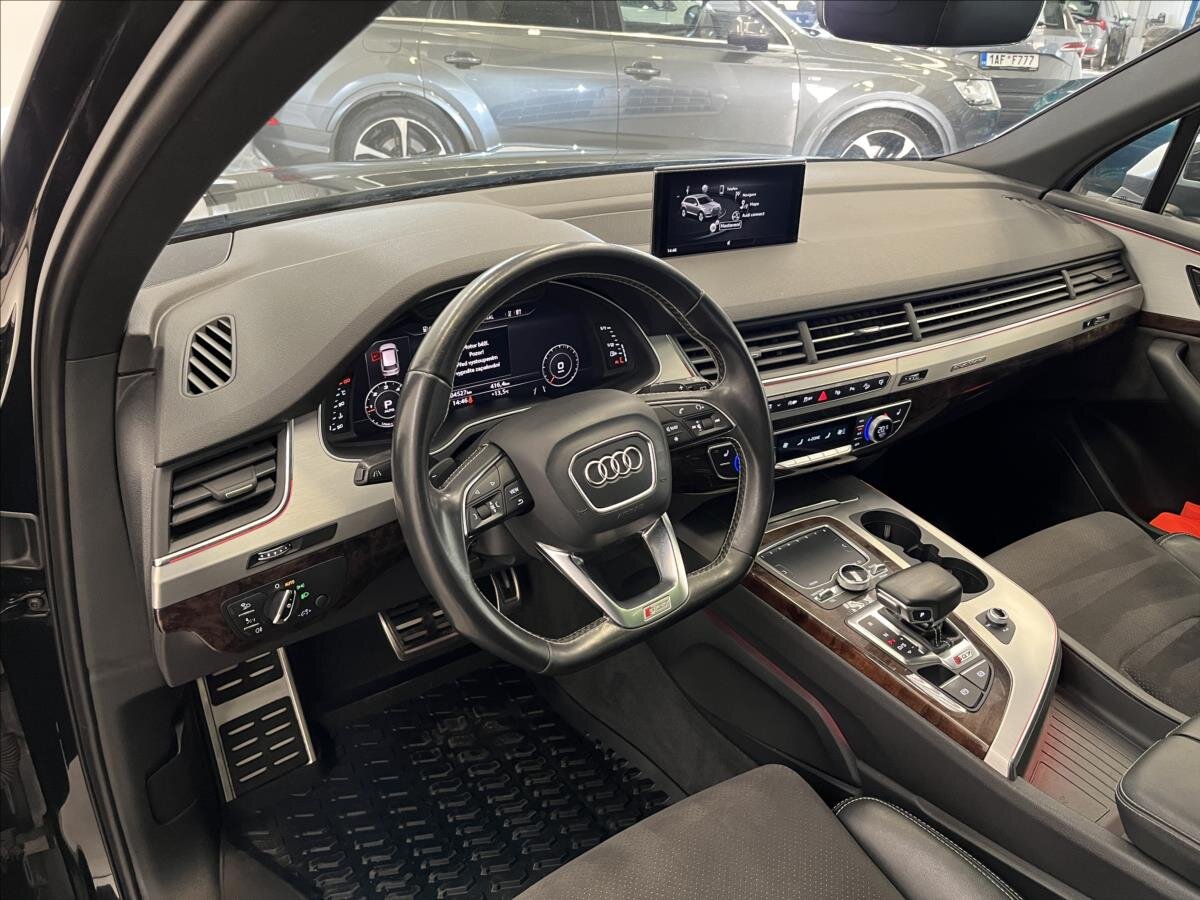 Audi SQ7 SUV / Terénní 4,0 l 320 kw