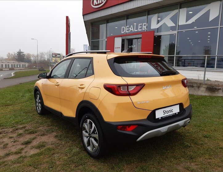 KIA Stonic SUV / Terénní 998,0 74 kw