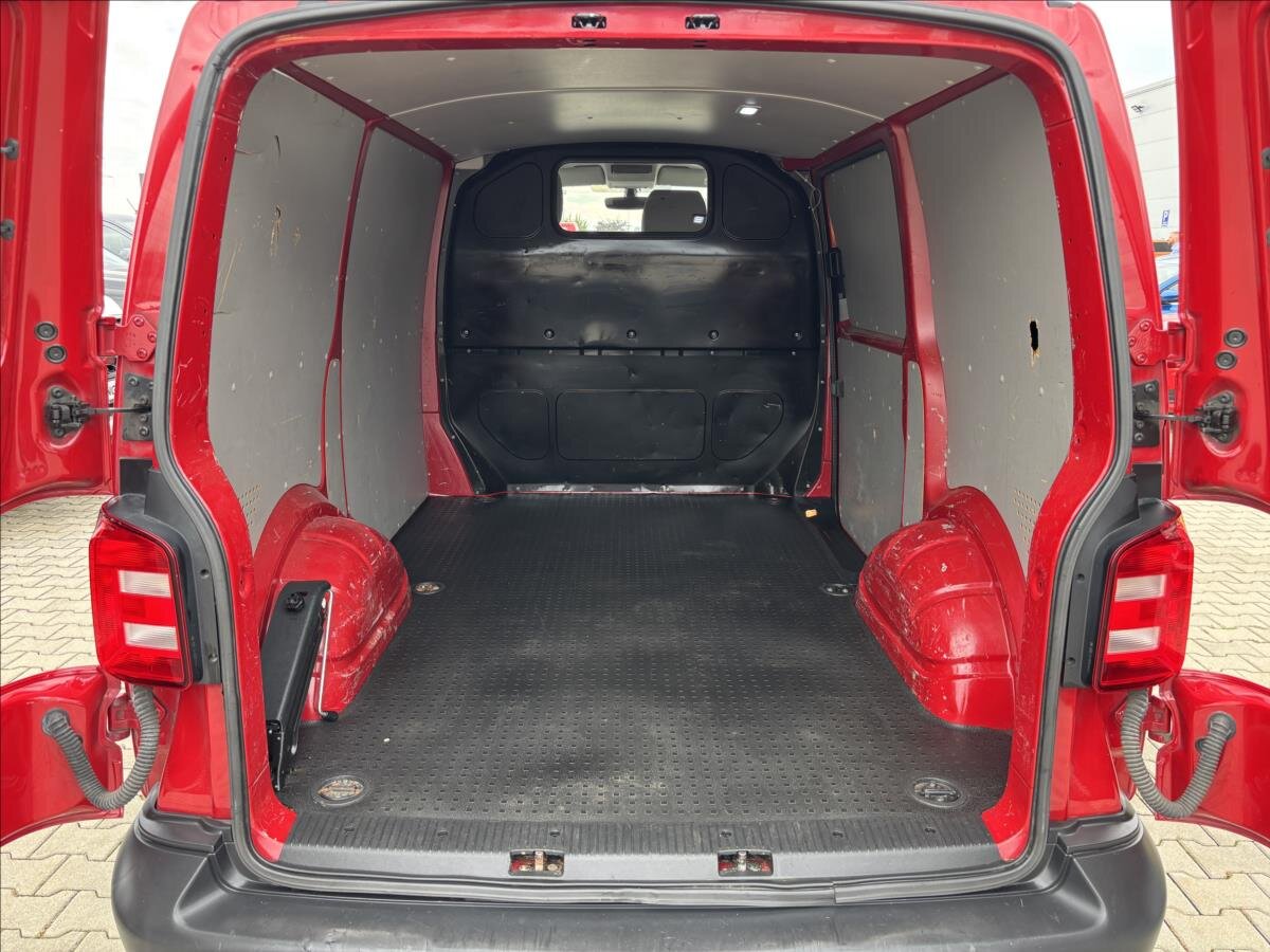 Volkswagen Transporter Skříň 2,0 l 75 kw