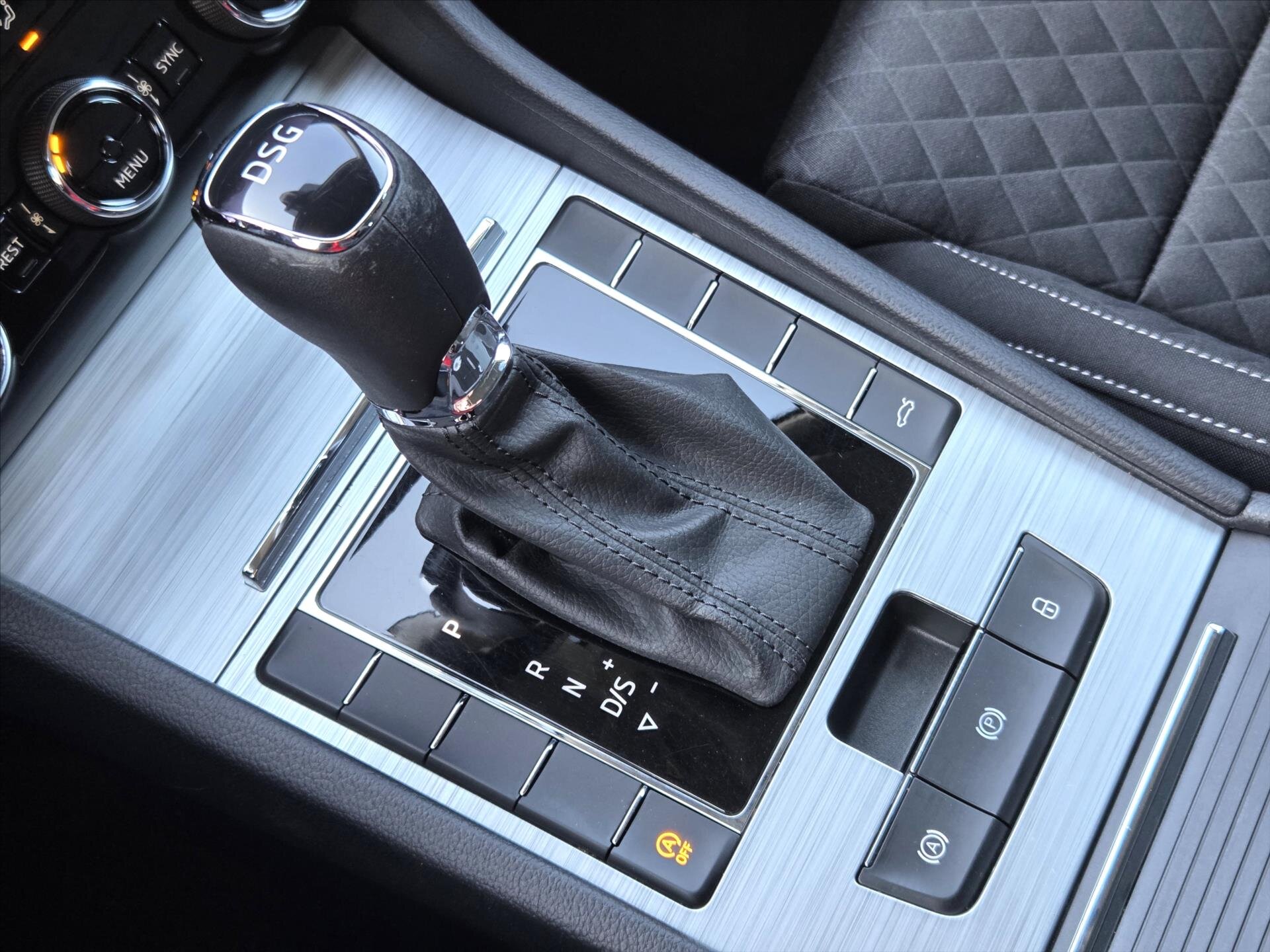 Škoda Superb Kombi 1,5 l 110 kw