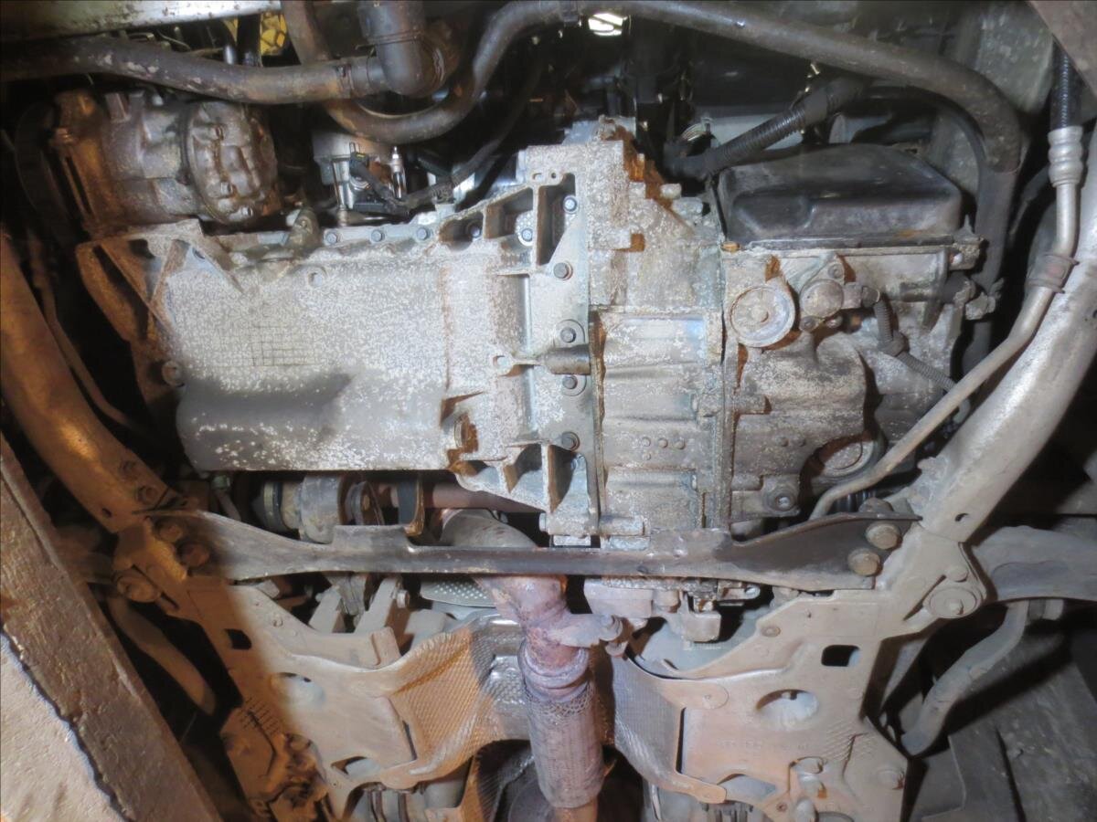 Citroën C5 Sedan / Limuzína 2,0 l 103 kw