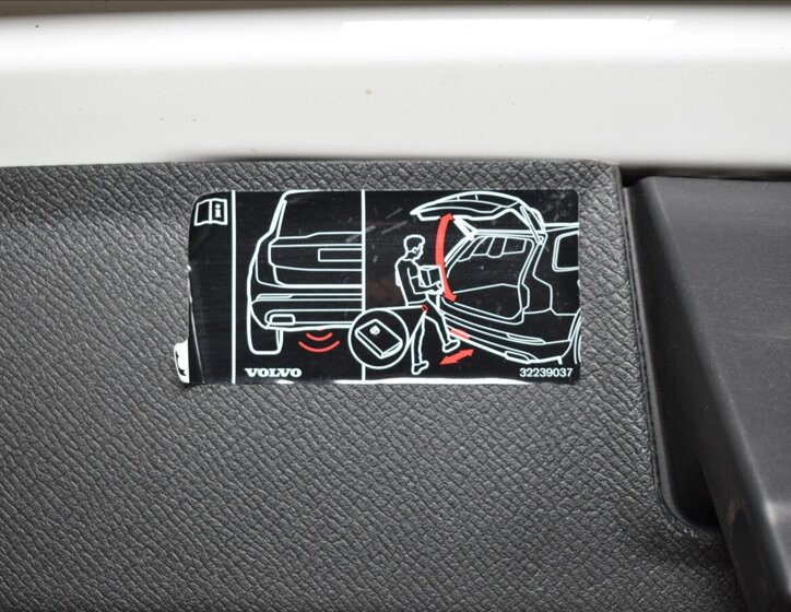 Volvo XC90 SUV / Terénní 2,0 l 173 kw