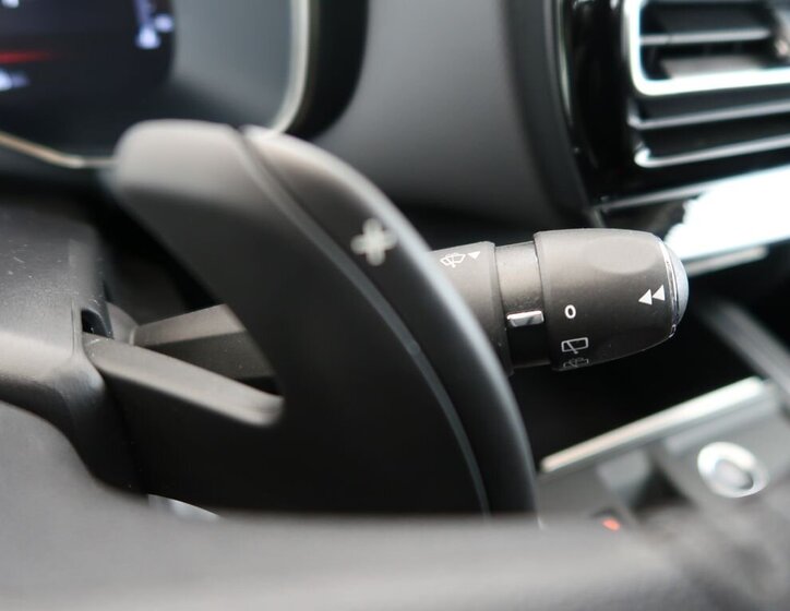 Citroën C5 Aircross SUV / Terénní 1,5 l 96 kw