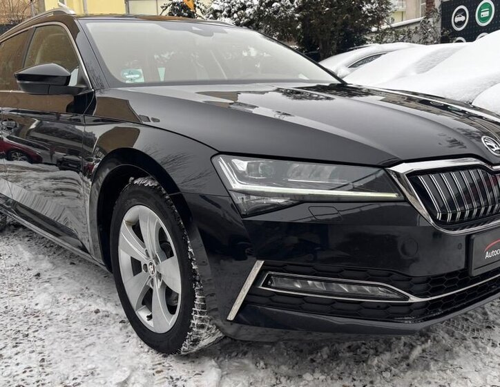Škoda Superb Kombi 1,4 l 160 kw