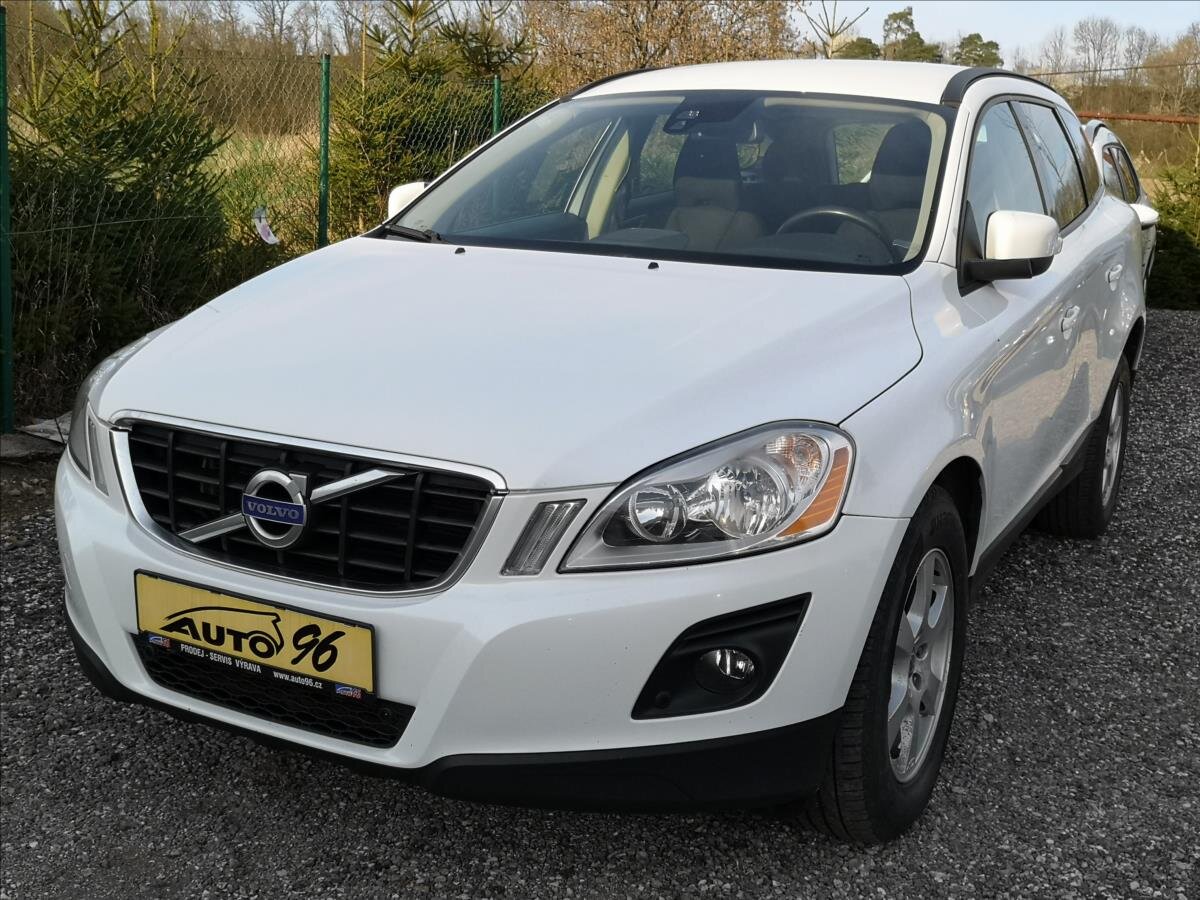 Volvo XC60 Kombi 2,4 l 136 kw
