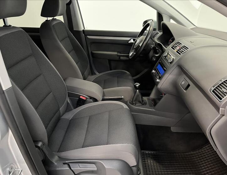 Volkswagen Touran 18