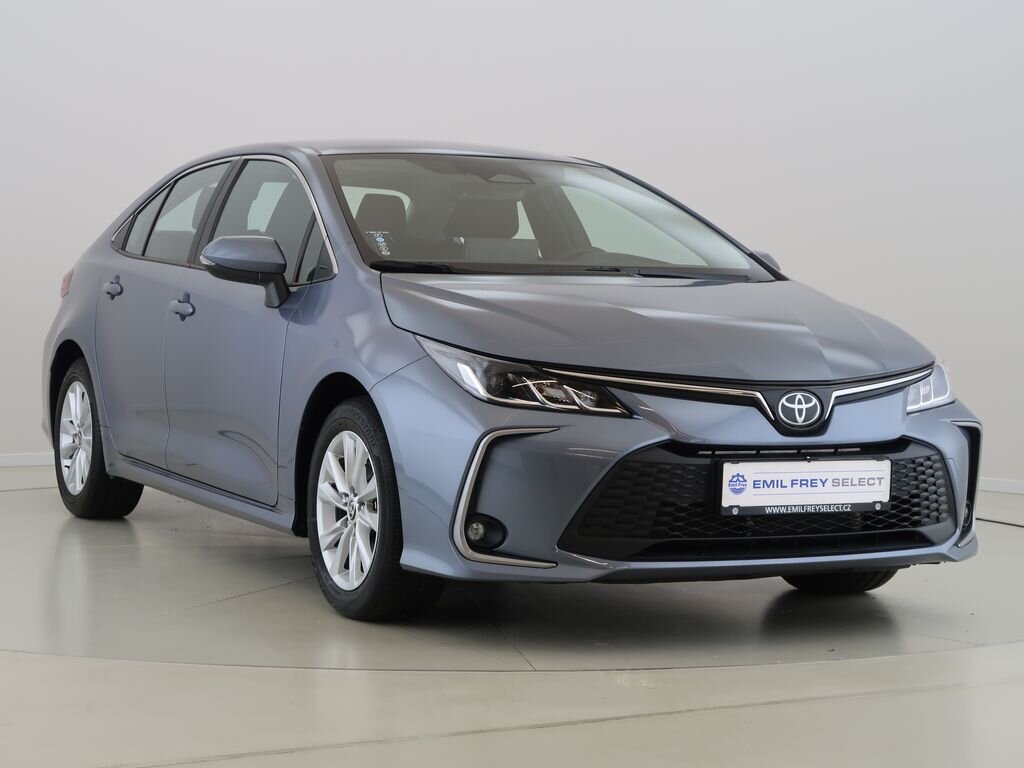 Toyota Corolla Sedan / Limuzína 1,5 l 92 kw