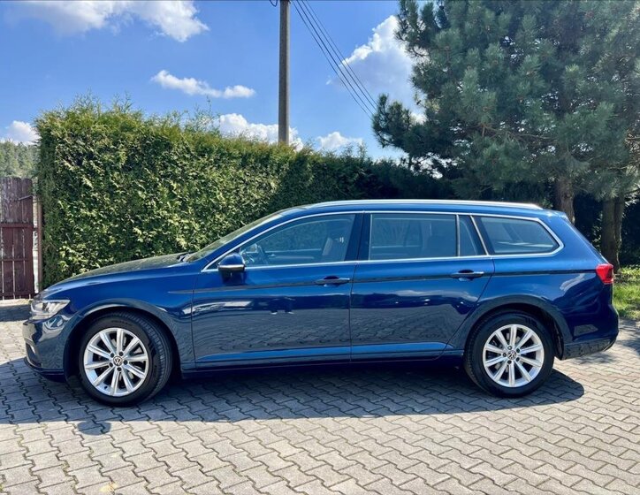 Volkswagen Passat Kombi 2,0 l 110 kw