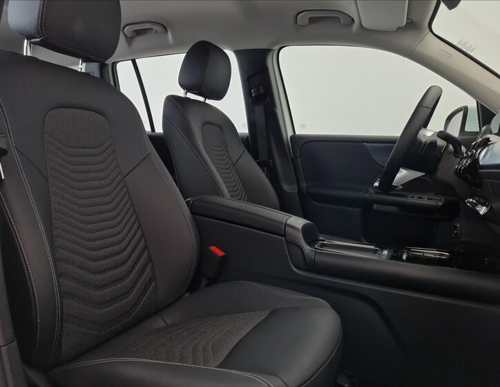 Mercedes-Benz GLB 15