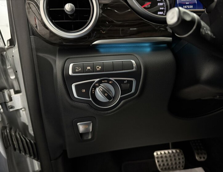 Mercedes-Benz Třídy V 14