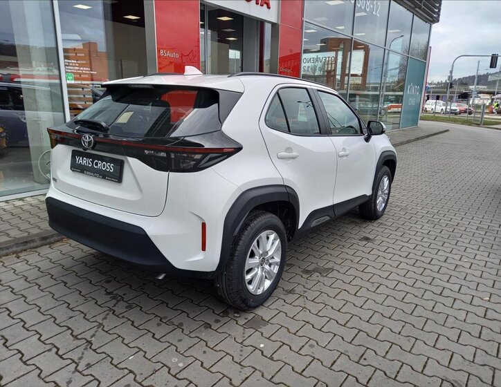Toyota Yaris Cross Hatchback 1,5 l 68 kw