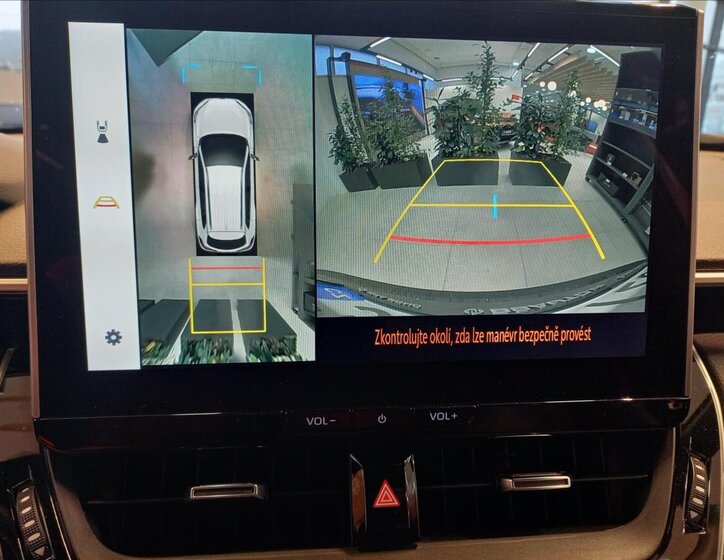 Toyota Corolla Cross SUV 2,0 l 131 kw