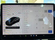 Tesla Model 3 Sedan 0,0 239 kw