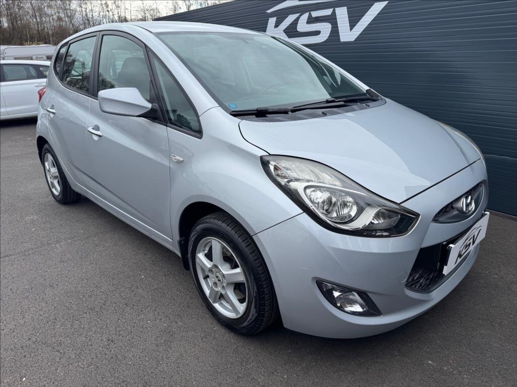 Hyundai ix20 MPV 1,4 l 66 kw