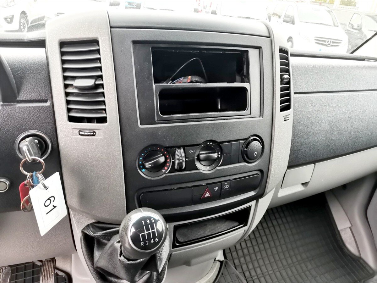 Volkswagen Crafter Ostatní 2,0 l 103 kw