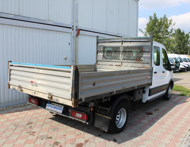 Ford Transit 12