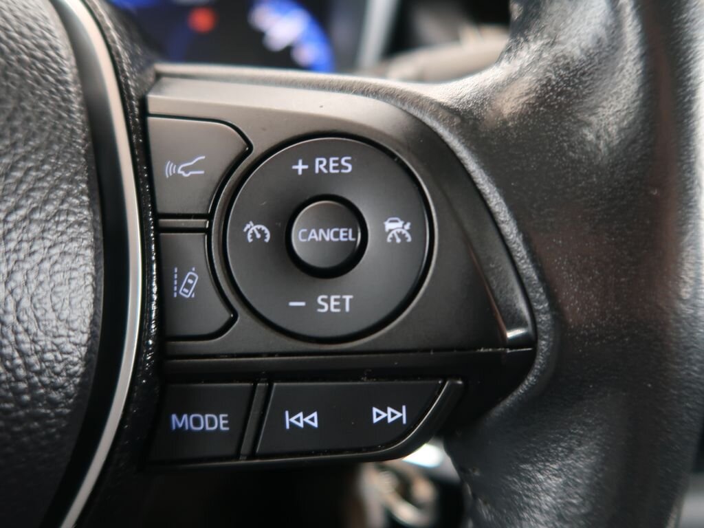 Toyota Corolla Sedan / Limuzína 1,5 l 92 kw