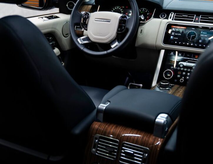 Land Rover Range Rover 34