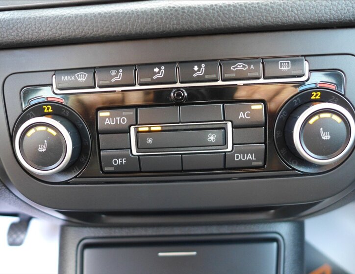 Volkswagen Tiguan SUV / Terénní 1,4 l 90 kw