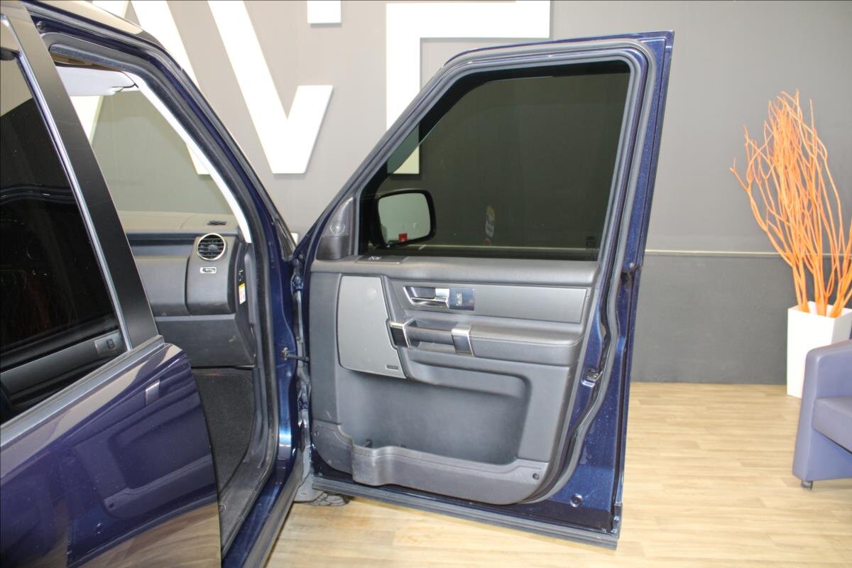 Land Rover Discovery SUV / Terénní 3,0 l 155 kw