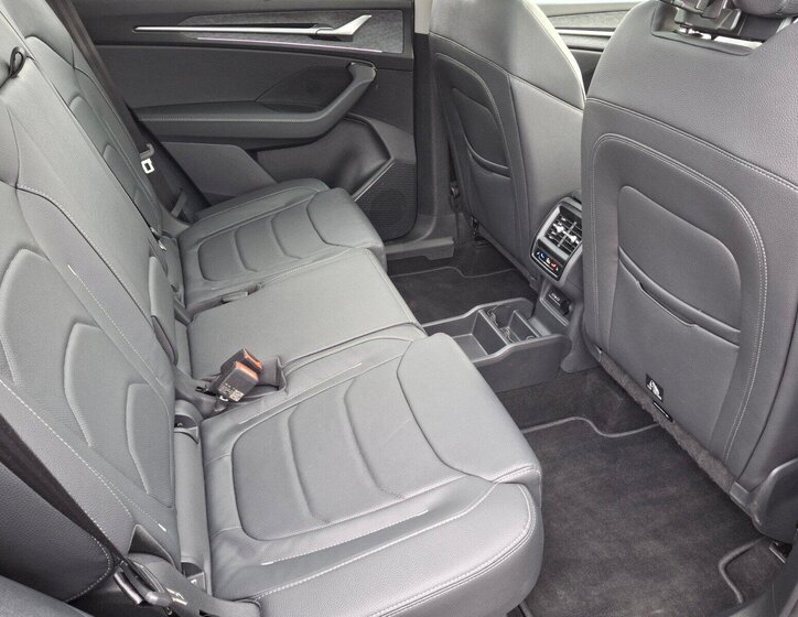 Škoda Kodiaq SUV / Terénní 1,5 l 150 kw