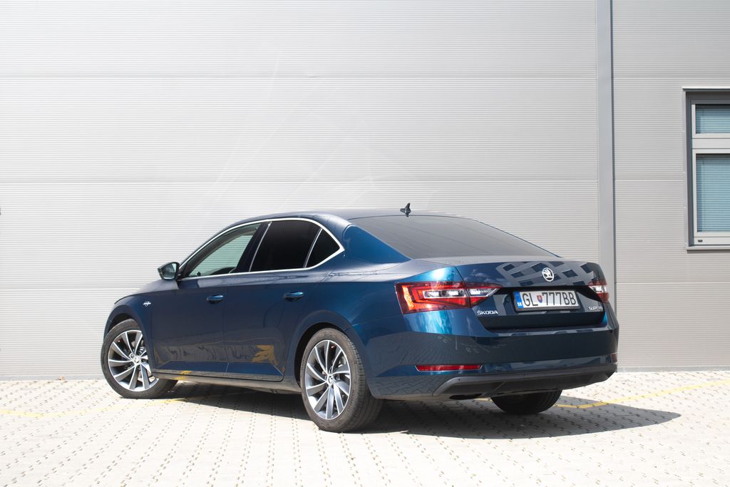 Škoda Superb