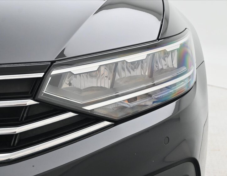 Volkswagen Passat 32