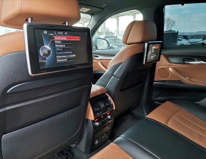 BMW X6 SUV / Terénní 3,0 l 190 kw