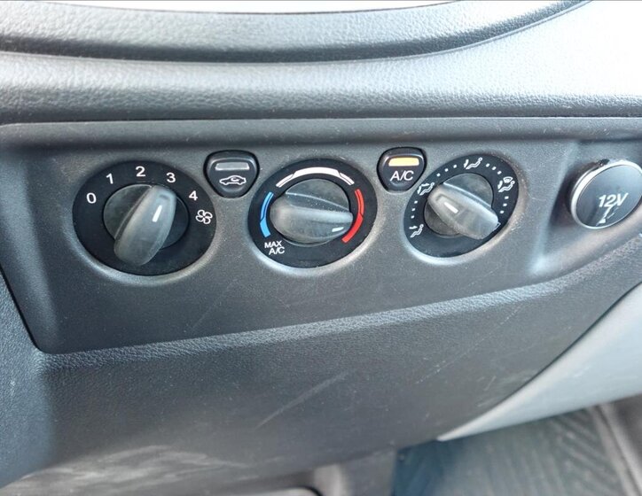 Ford Transit Ostatní 2,0 l 96 kw