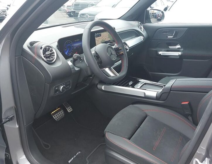 Mercedes-Benz EQB 27