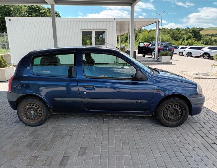 Renault Clio Hatchback 1,1 l 43 kw