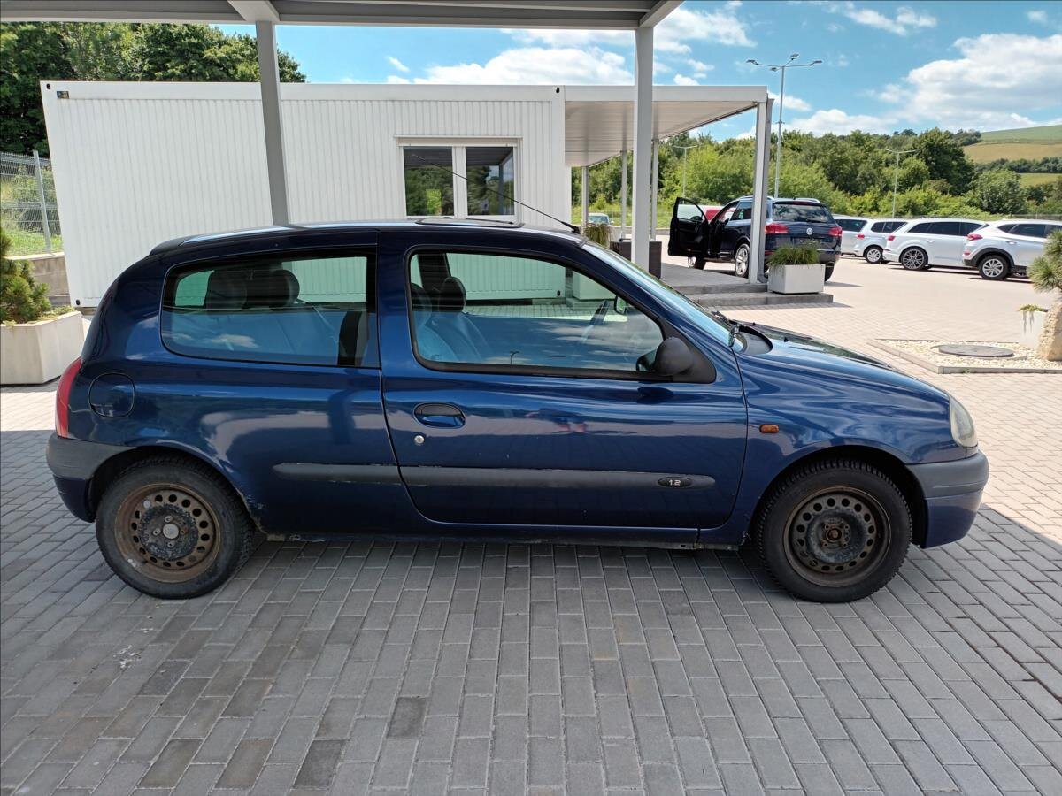 Renault Clio Hatchback 1,1 l 43 kw